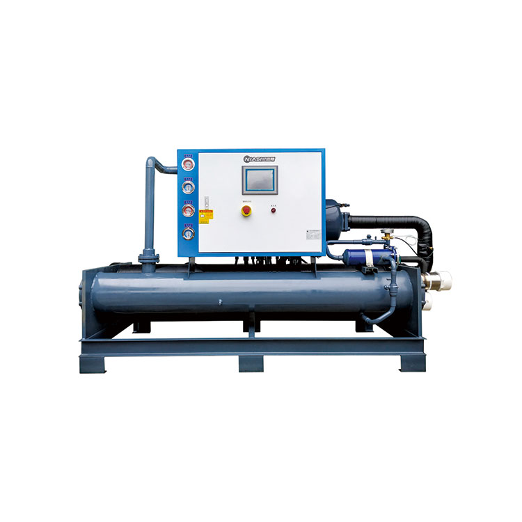 La opción preferida para sistemas de refrigeración eficientes son los enfriadores de tornillo refrigerados por agua.