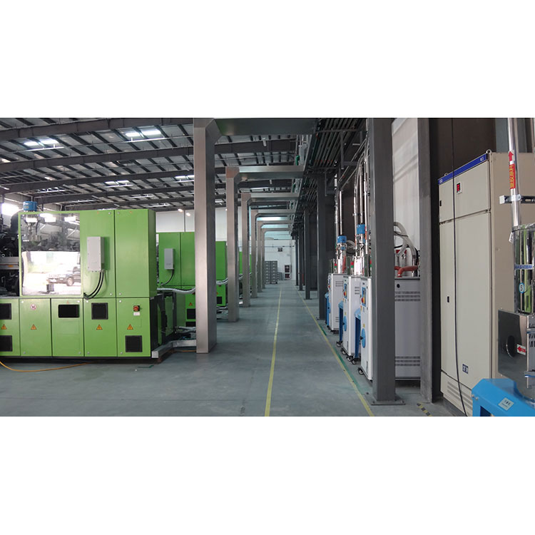 ¿Cómo mejora un sistema de alimentación centralizado la eficiencia de fabricación?